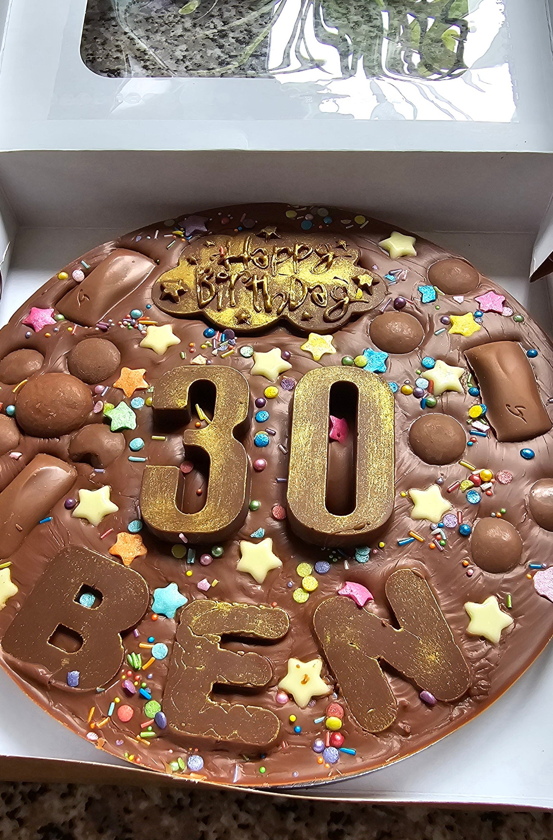 Giant 8 inch personalised chocolate pizza
